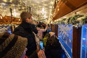 HUNGARY-BUDAPEST-CHRISTMAS TRAM