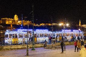HUNGARY-BUDAPEST-CHRISTMAS TRAM