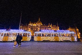 HUNGARY-BUDAPEST-CHRISTMAS TRAM