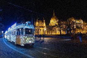 HUNGARY-BUDAPEST-CHRISTMAS TRAM