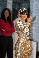 Miss France Eve Gilles  Back In Her Home Village - Quaedypre