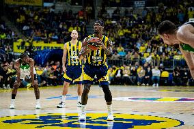 EuroLeague - Fenerbahce Beko Istanbul v Zalgiris Kaunas