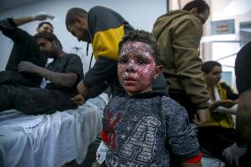 Death Toll Passes 20,000 - Gaza