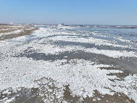 Sea Ice Landscape in Lianyungang