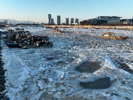 Sea Ice Landscape in Lianyungang