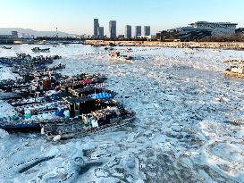 Sea Ice Landscape in Lianyungang