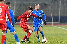 UTA Arad v Universitatea Craiova - Romanian Superliga