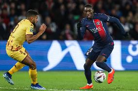 Paris Saint-Germain v FC Metz - Ligue 1 Uber Eats