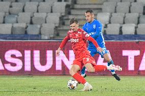 UTA Arad v Universitatea Craiova - Romanian Superliga