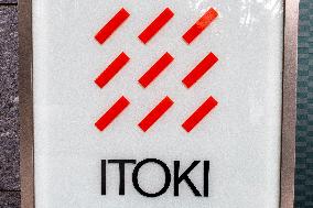 Itoki signage and logo