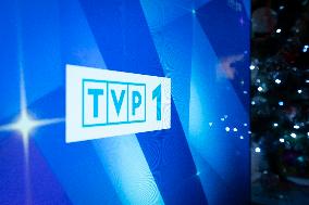 Polish Public Television Stops Broadcasting After Media Bosses Sacked
