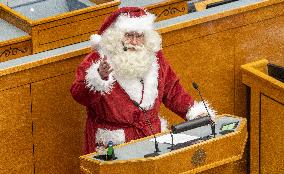 Santa Claus in Riigikogu