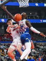 (SP)CHINA-URUMQI-BASKETBALL-CBA LEAGUE-XINJIANG VS GUANGZHOU (CN)