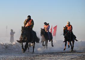 CHINA-INNER MONGOLIA-HULUN BUIR-HERDSMEN-HORSE RACING (CN)