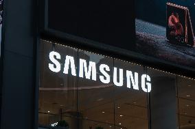 A Samsung Store in Shanghai