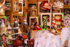 Christmas Shopping At The Market In Krakow