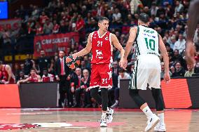 EA7 Emporio Armani Milan v Panathinaikos Athens - Turkish Airlines EuroLeague