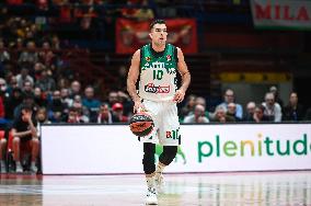 EA7 Emporio Armani Milan v Panathinaikos Athens - Turkish Airlines EuroLeague