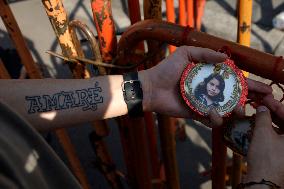 Families of Mexico’s disappeared Protest outside the National Palace