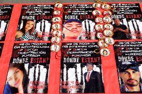 Families of Mexico’s disappeared Protest outside the National Palace