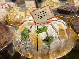 Italian Sweets And Cakes