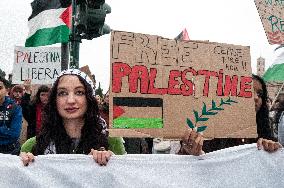 Demonstration For 'Solidarity With Palestine'