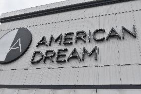 Riders Stuck On Amusement Park Ride At American Dream Mall