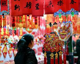 Citizens Shop For New Year Ornaments in Shenyang