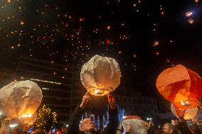 GREECE-ATHENS-CHRISTMAS EVE-LANTERN