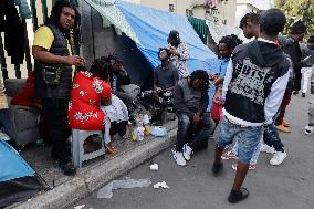 Unaided Haitian Migrants Spend Christmas In Mexico City