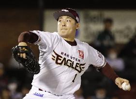 Baseball: Reliever Matsui signs 5-year deal with Padres