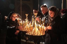 All-night vigil in Kyiv on Christmas Eve