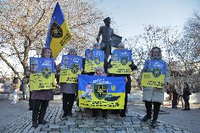 Families of Ukrainian POWs protest in Odesa