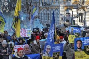 Families of Ukrainian POWs protest in Odesa