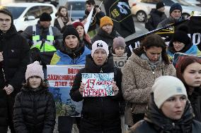 Families of Ukrainian POWs protest in Odesa