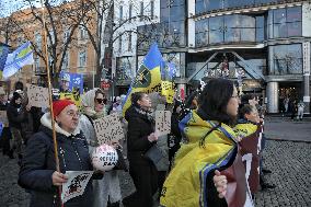 Families of Ukrainian POWs protest in Odesa