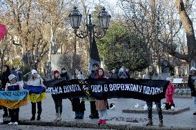 Families of Ukrainian POWs protest in Odesa