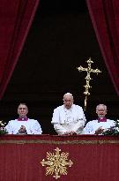 Pope Francis Delivers Christmas Urbi et Orbi Message - Vatican