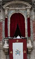 Pope Francis Delivers Christmas Urbi et Orbi Message - Vatican