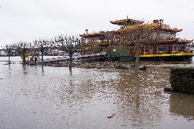 Flood Continues In Bonn