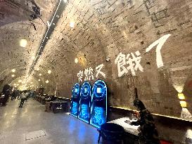 The Largest Underground Hot Pot Restaurant in Chongqing