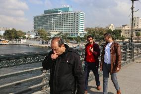 Daily Life On Qasr Al Nile Bridge