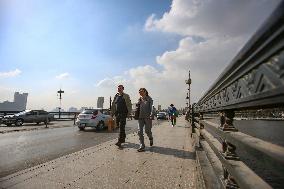 Daily Life On Qasr Al Nile Bridge