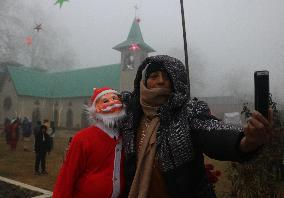 Christmas Day Celebrations In Kashmir