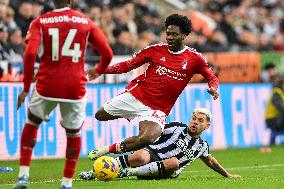 Newcastle United v Nottingham Forest - Premier League