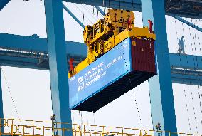 Qingdao Port Fully Automated Terminal (Phase 3) Put Into Operation