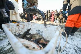 CHINA-HEILONGJIANG-DAQING-WINTER FISHING (CN)