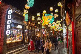 Tourists Enjoy Lanterns in Nanjing