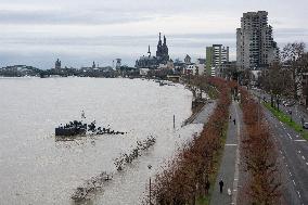 Flood Continues In Cologne