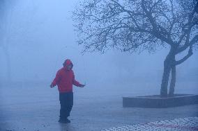 Thick Fog in Zaozhuang